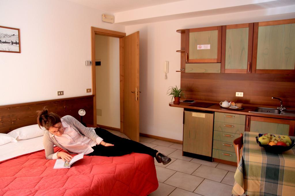 Residence Elga Valdisotto Esterno foto