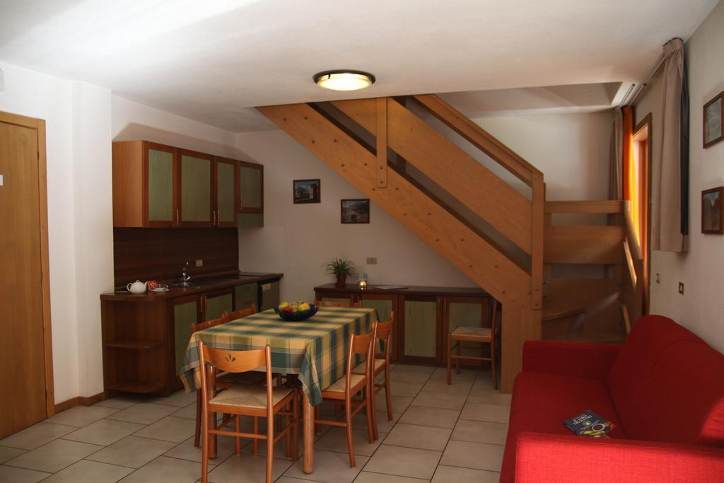 Residence Elga Valdisotto Esterno foto