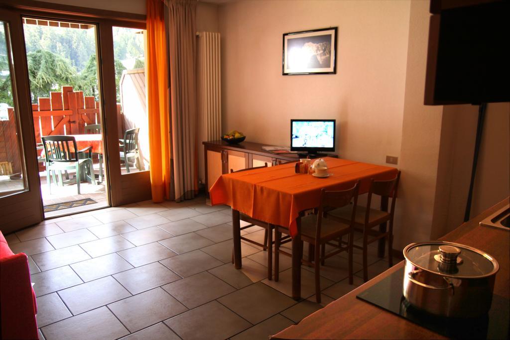 Residence Elga Valdisotto Esterno foto